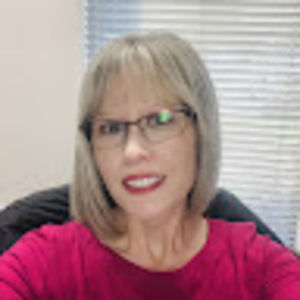 Meet your Posher, Gina